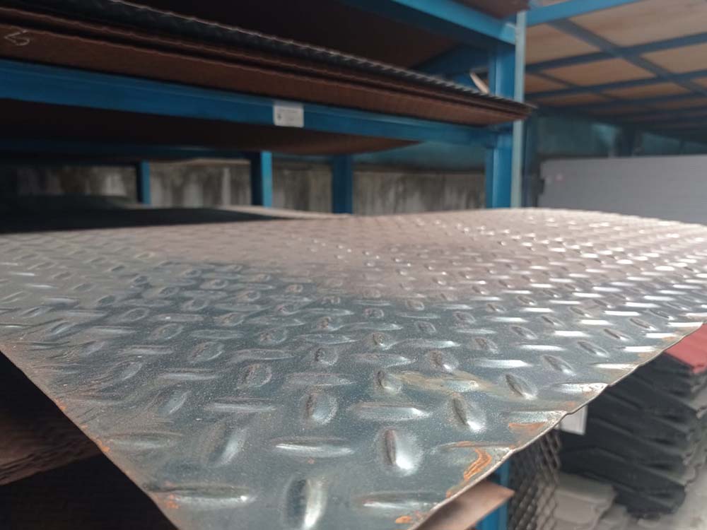 Read more about the article JELAJAHI BERAGAM JENIS BORDES UNTUK KEBUTUHAN KONSTRUKSI