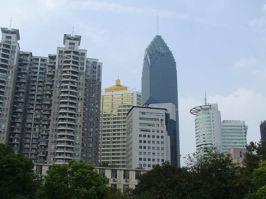 Read more about the article MINSHENG BANK BUILDING: PESONA VERTIKAL DI KOTA WUHAN