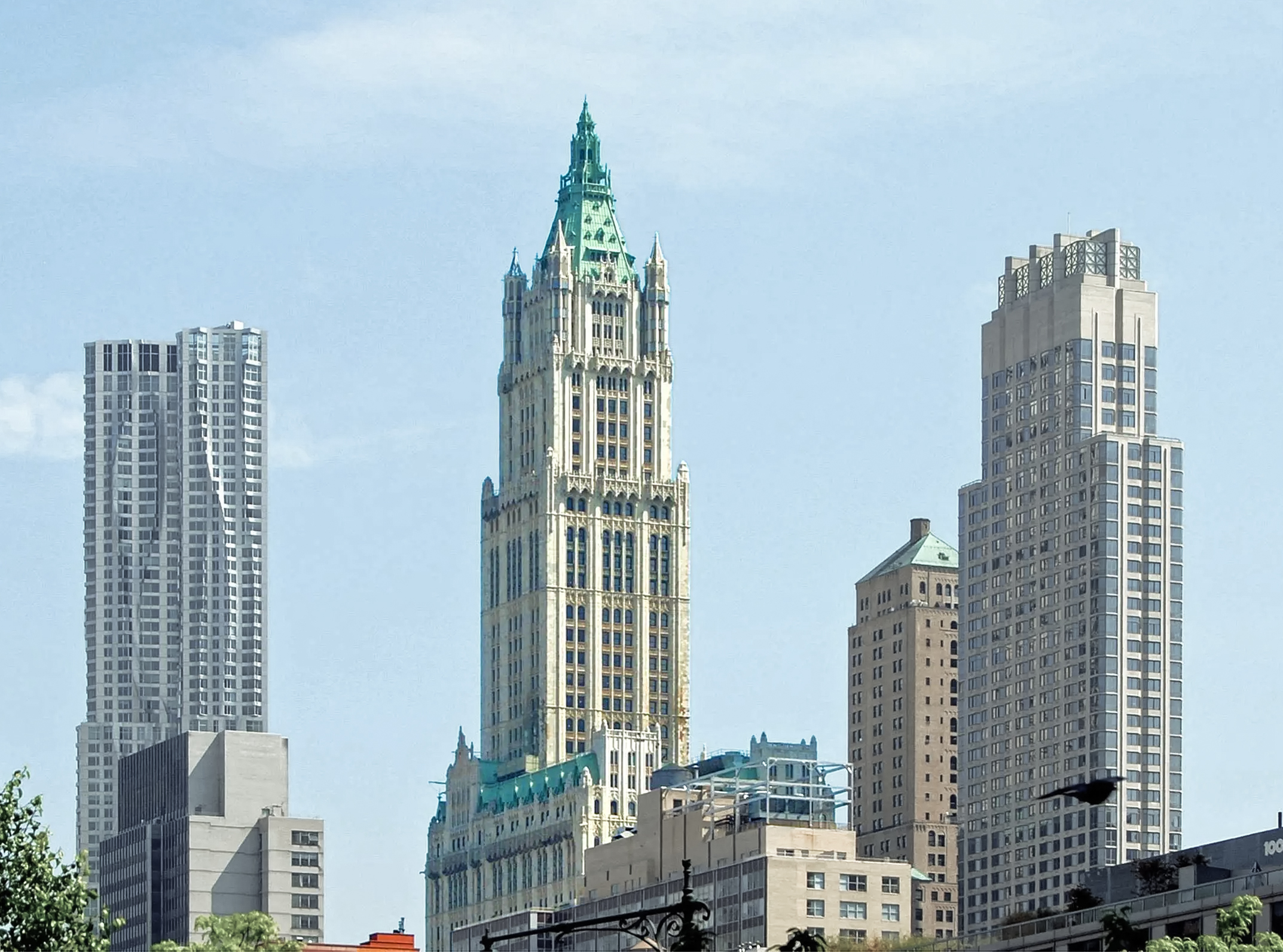 Read more about the article WOOLWORTH BUILDING: KATEDRAL PERDAGANGAN DI JANTUNG NEW YORK